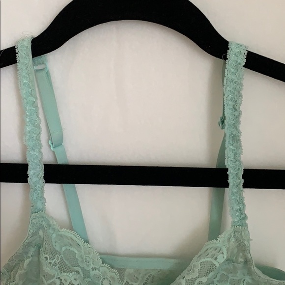 Pale blue/mint green bra😊 - Picture 4 of 6